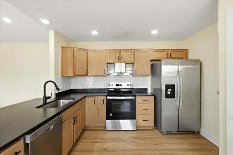 460 Lansing Lane Bowling Green KY 42101