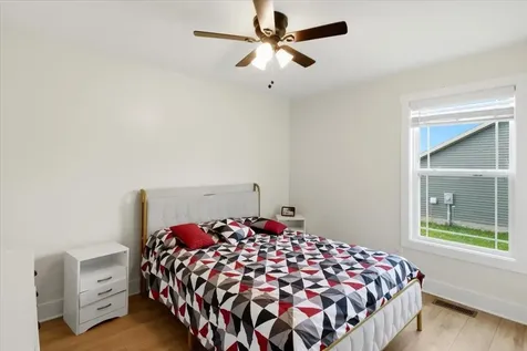 460 Lansing Lane Bowling Green KY 42101