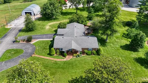 514 Prices Mill Road Adairville KY 42202