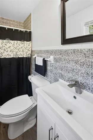 3408 Boiling Springs Road Bowling Green KY 42101