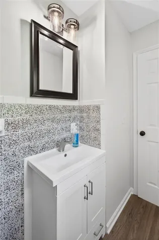 3408 Boiling Springs Road Bowling Green KY 42101