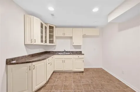 3408 Boiling Springs Road Bowling Green KY 42101