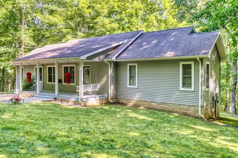 100 Hart Lane Belton KY 42324