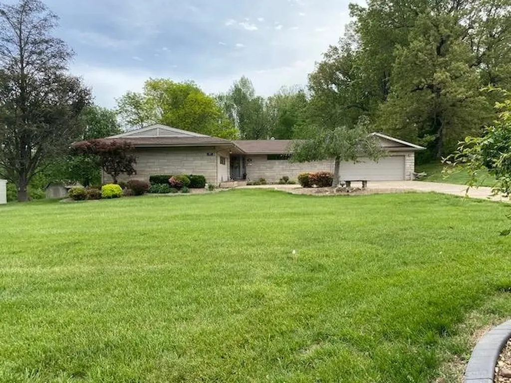 420 Paradise Street Greenville KY 42345