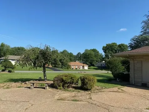420 Paradise Street Greenville KY 42345