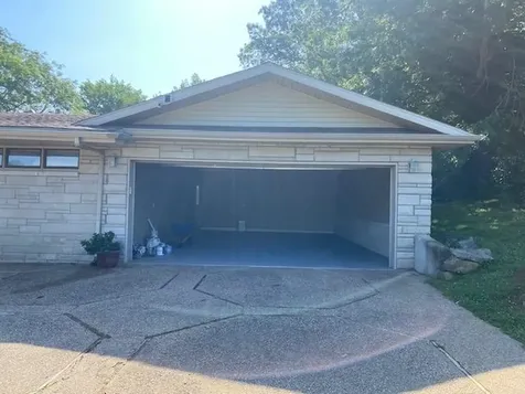 420 Paradise Street Greenville KY 42345