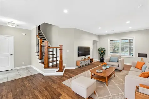 1439 Southern Sky Circle Bowling Green KY 42104