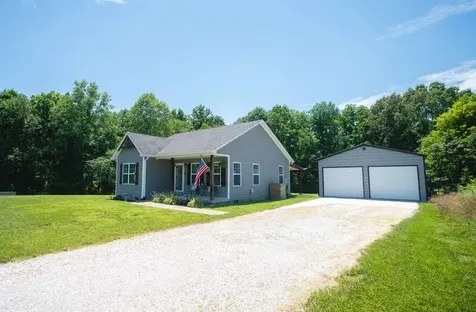 971 Hadley Loop Road Bowling Green KY 42101