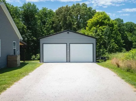 971 Hadley Loop Road Bowling Green KY 42101