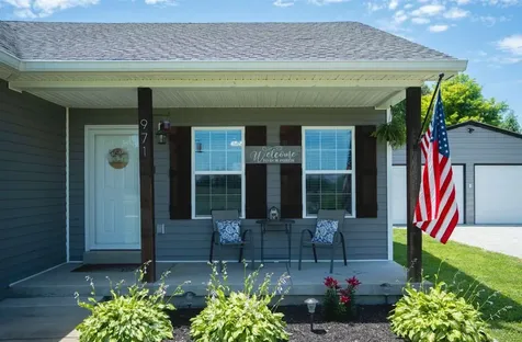 971 Hadley Loop Road Bowling Green KY 42101