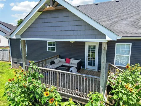 111 Willow Hill Court Auburn KY 42206