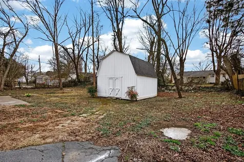 1133 Edgefield Way Bowling Green KY 42104