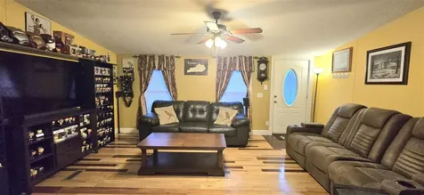 8033 Barren River Road Bowling Green KY 42101