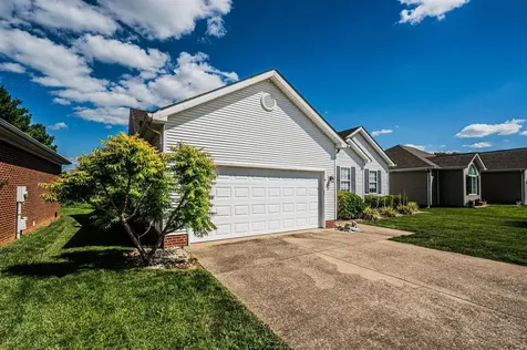 3350 Cave Springs Avenue Bowling Green KY 42104