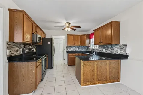 3350 Cave Springs Avenue Bowling Green KY 42104