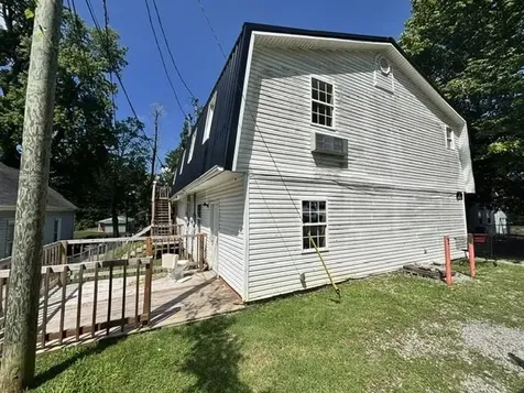 330 N 4th Street Central City KY 42330