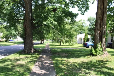 3225 Stratford Avenue Louisville KY 40218
