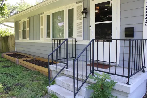 3225 Stratford Avenue Louisville KY 40218