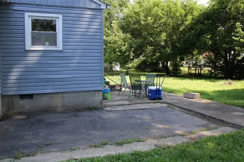 3225 Stratford Avenue Louisville KY 40218