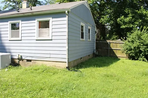 3225 Stratford Avenue Louisville KY 40218