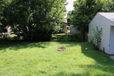 3225 Stratford Avenue Louisville KY 40218