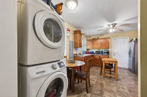 403 W 10th Avenue Bowling Green KY 42101