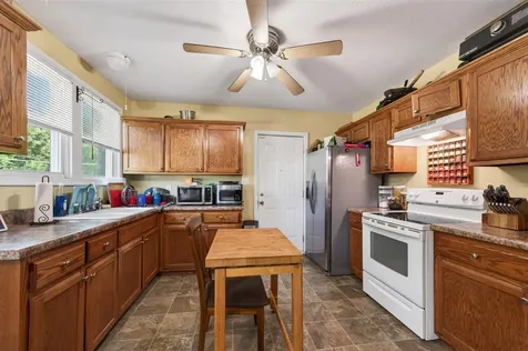 403 W 10th Avenue Bowling Green KY 42101