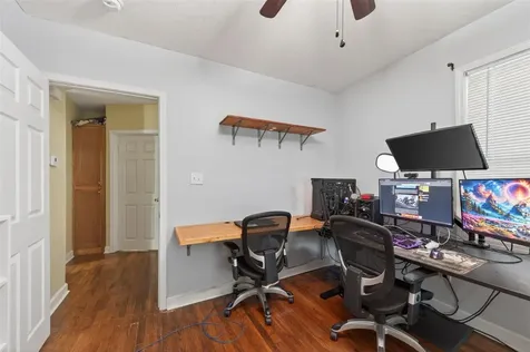 403 W 10th Avenue Bowling Green KY 42101