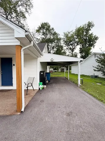 13725 Morgantown Road Bowling Green KY 42101