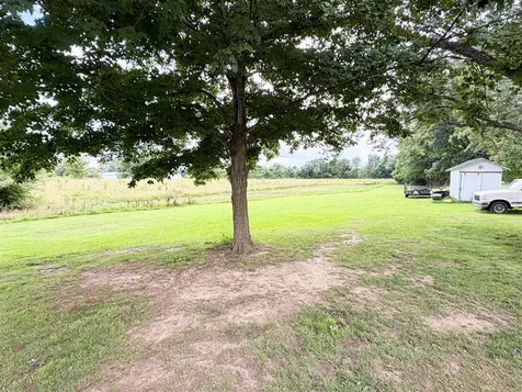 13725 Morgantown Road Bowling Green KY 42101