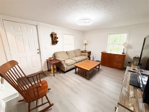 13725 Morgantown Road Bowling Green KY 42101