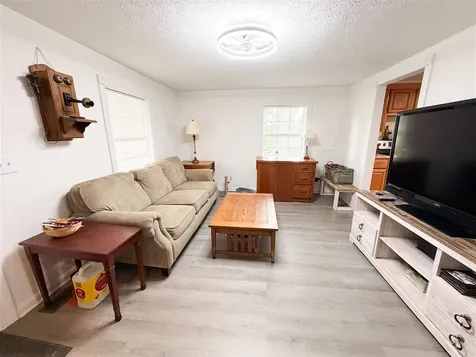 13725 Morgantown Road Bowling Green KY 42101