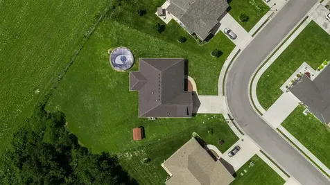 7125 Hilliard Circle Alvaton KY 42122