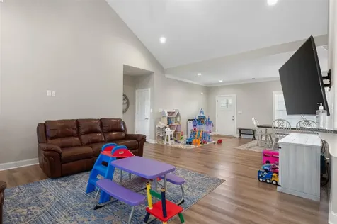 7125 Hilliard Circle Alvaton KY 42122