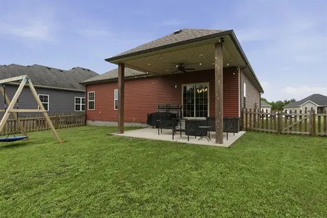 7028 Stone Meade Court Bowling Green KY 42101