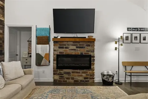 7028 Stone Meade Court Bowling Green KY 42101