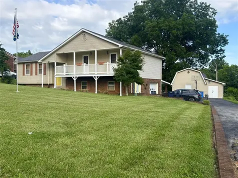 2390 Old Munfordville Road Glasgow KY 42141