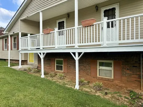 2390 Old Munfordville Road Glasgow KY 42141