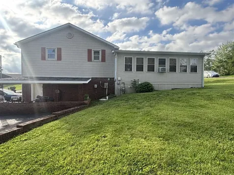 2390 Old Munfordville Road Glasgow KY 42141
