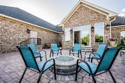 320 Sierra Nevada Way Bowling Green KY 42104