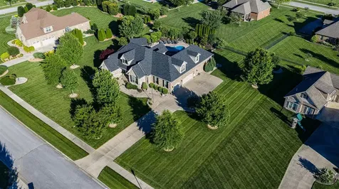 320 Sierra Nevada Way Bowling Green KY 42104