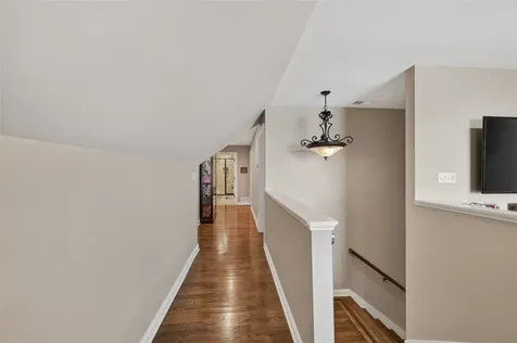 320 Sierra Nevada Way Bowling Green KY 42104