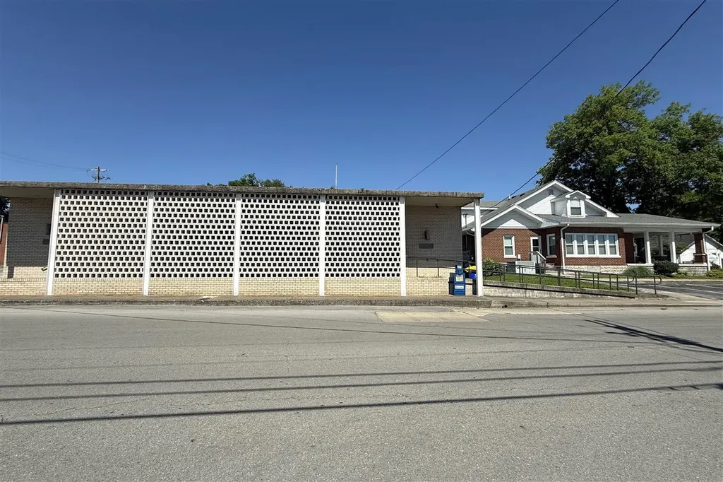 301 W Kentucky Avenue Franklin KY 42134