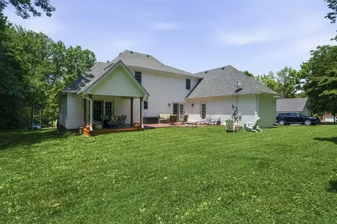 109 Firethorn Street Glasgow KY 42141