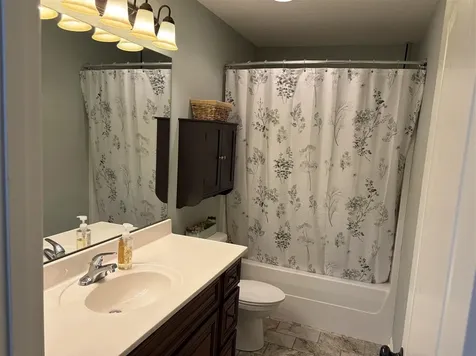 175 Jackson Avenue Scottsville KY 42164