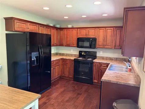 175 Jackson Avenue Scottsville KY 42164