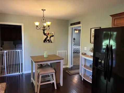 175 Jackson Avenue Scottsville KY 42164