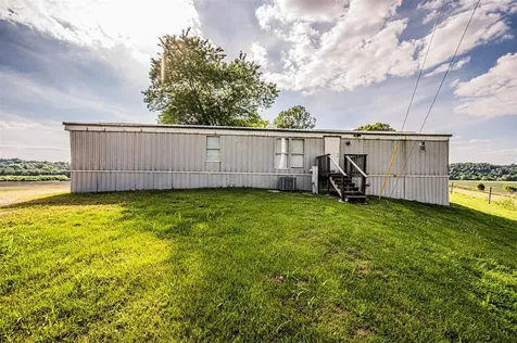 1965 Harry Cherry Road Bowling Green KY 42101