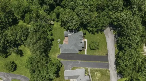 109 Firethorn Street Glasgow KY 42141
