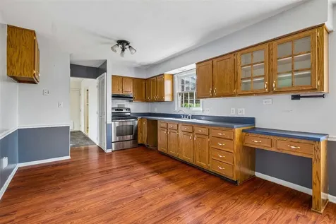 837 Edgefield Way Bowling Green KY 42104